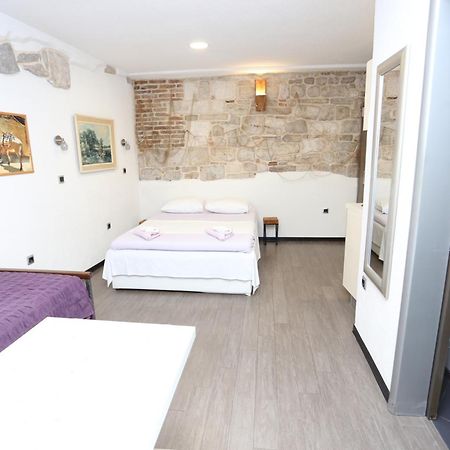 Apartments Nikolla Сплит Экстерьер фото