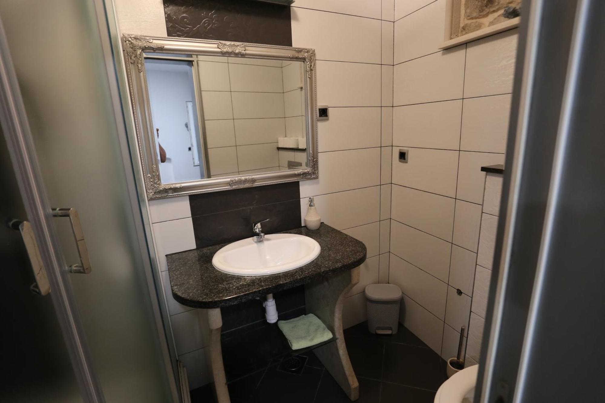 Apartments Nikolla Сплит Экстерьер фото