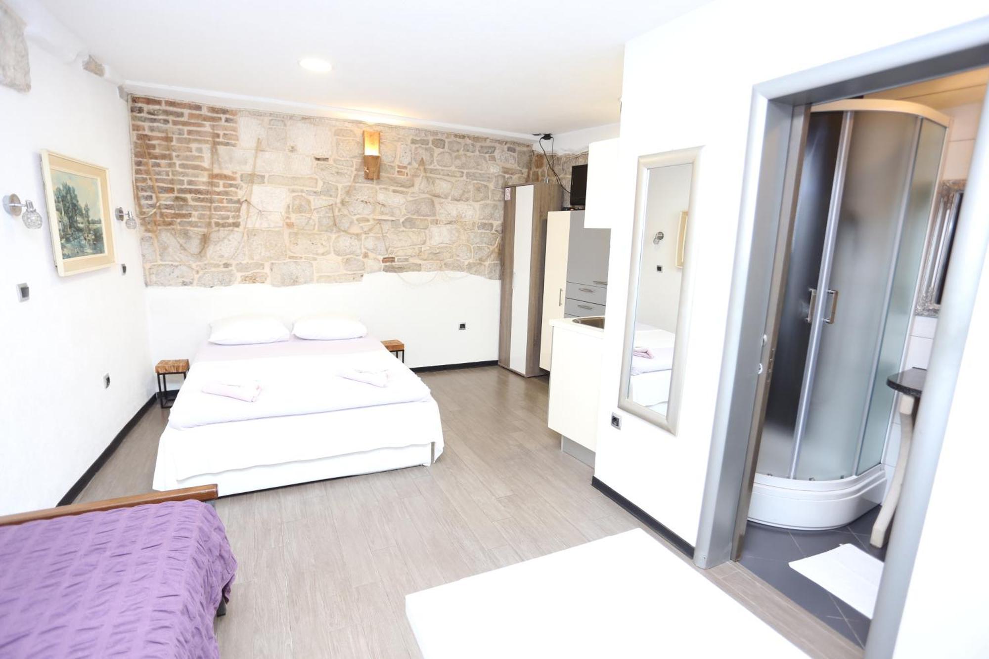 Apartments Nikolla Сплит Экстерьер фото