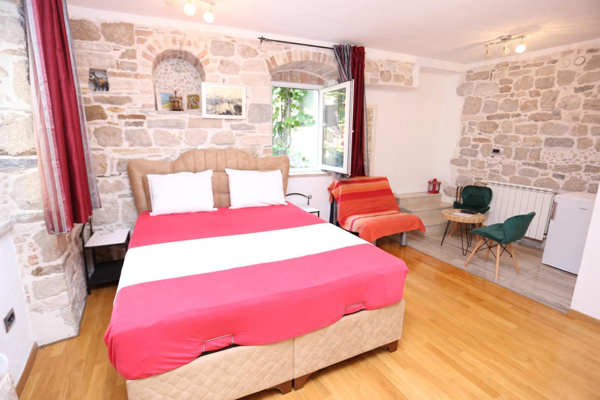 Apartments Nikolla Сплит Экстерьер фото