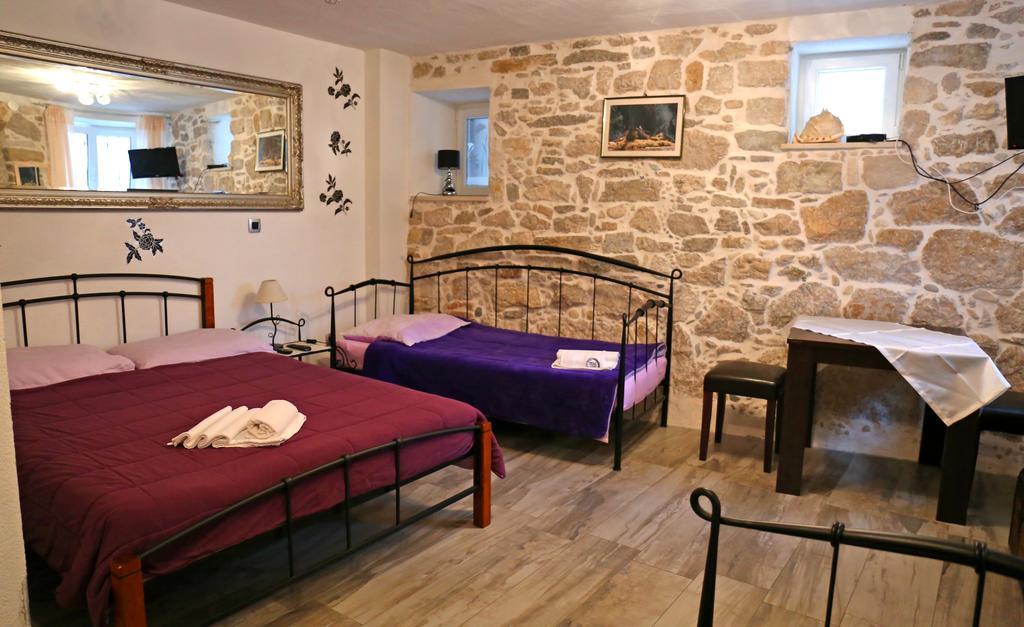 Apartments Nikolla Сплит Экстерьер фото