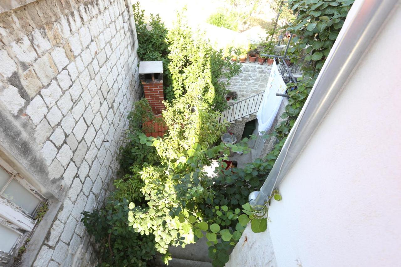Apartments Nikolla Сплит Экстерьер фото