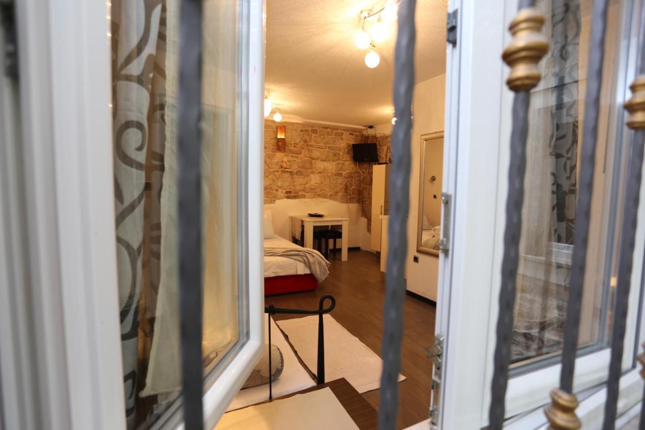Apartments Nikolla Сплит Экстерьер фото