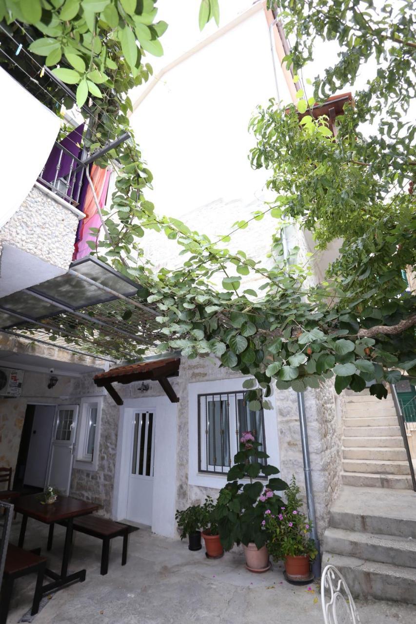 Apartments Nikolla Сплит Экстерьер фото