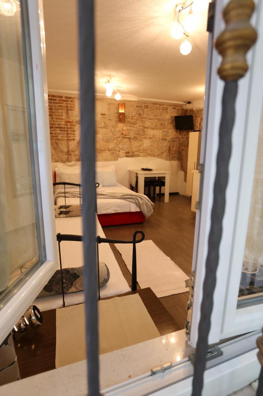 Apartments Nikolla Сплит Экстерьер фото