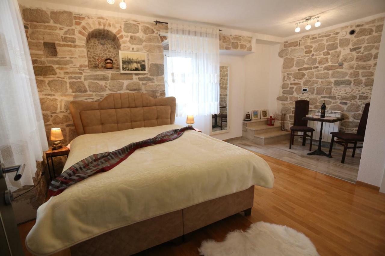 Apartments Nikolla Сплит Экстерьер фото