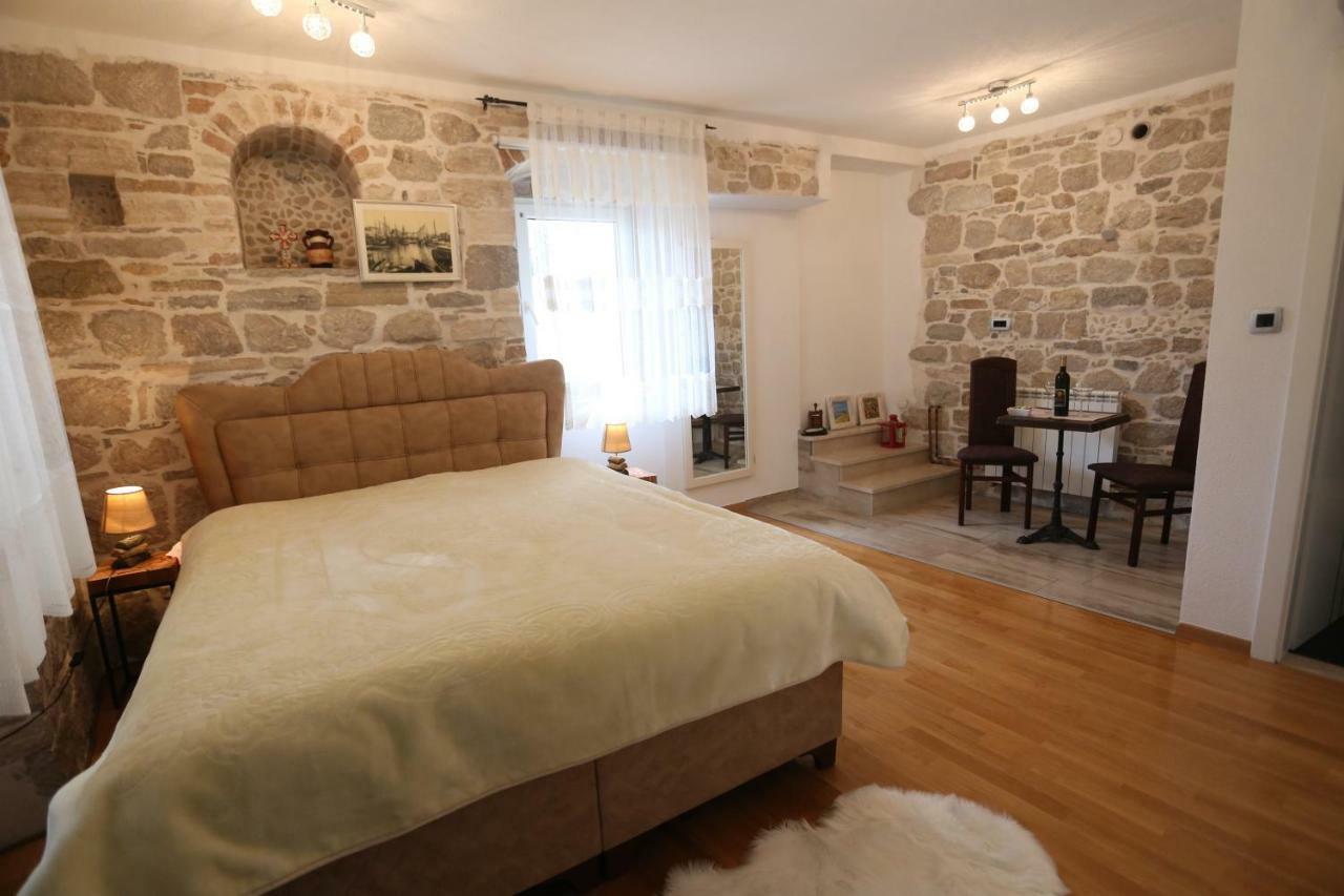 Apartments Nikolla Сплит Экстерьер фото